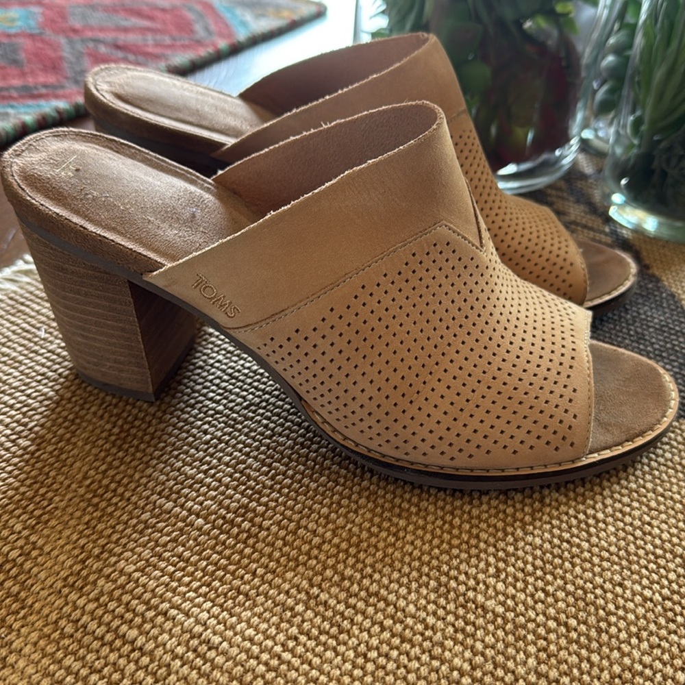 Toms Tan Mules Comfortable Stylish Footwear